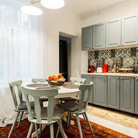Apartman Lara's Loft *