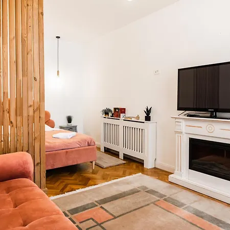 Apartman Lara's Loft *